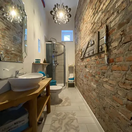 Caloroczny Blisko Lasu I Morza Na Urokliwej Dzialce 4300 M2 Holiday home *